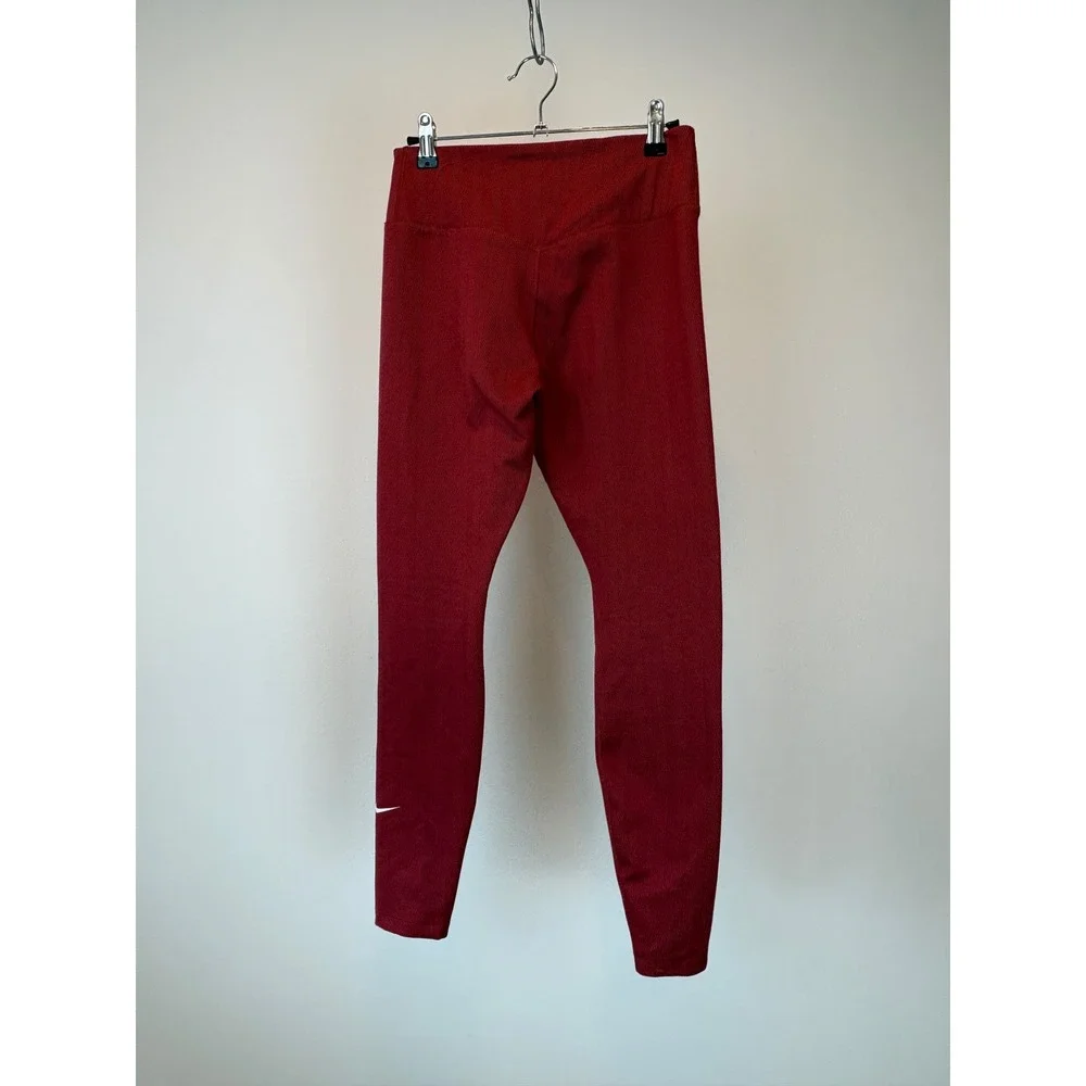 Nike Leggings Womens Small Red Therma-FIT Herringbone Textured Yoga Activewear